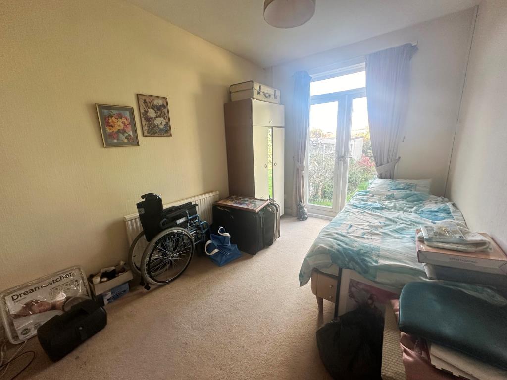 Lot: 4 - DETACHED BUNGALOW FOR INVESTMENT - Bedroom two